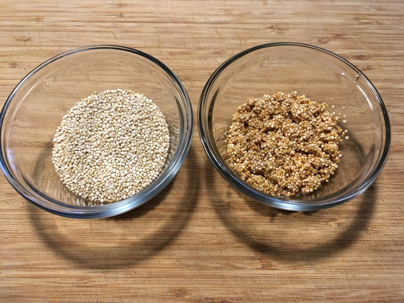 Puffed and unpuffed quinoa